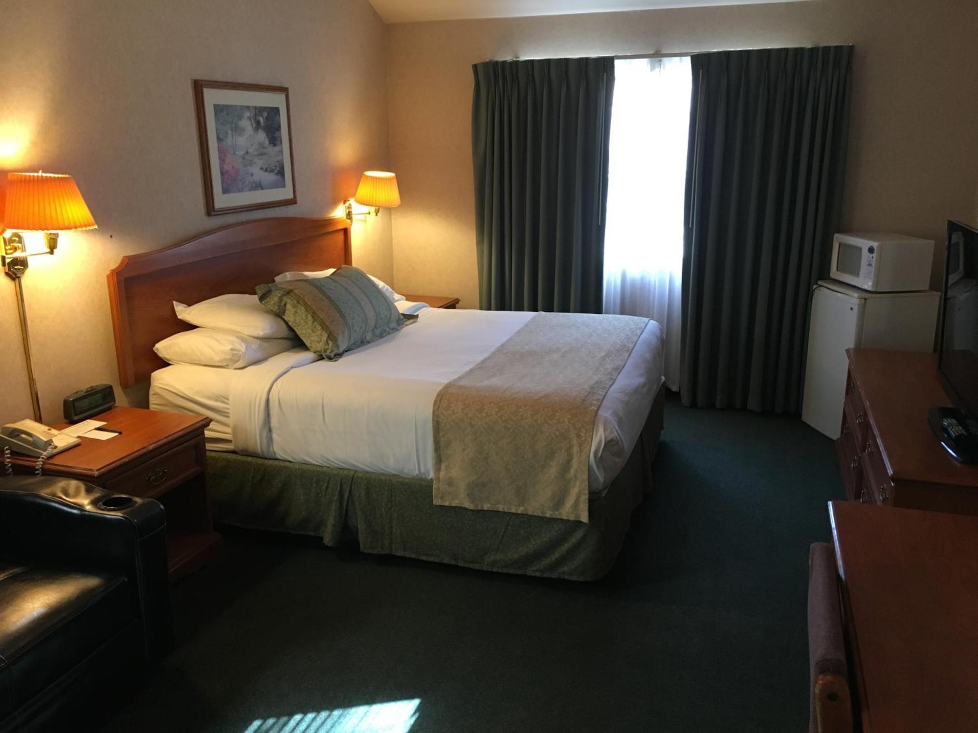 Garden And 3* Fresno